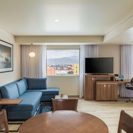 Hampton Inn By Hilton Тихуана Екстериор снимка
