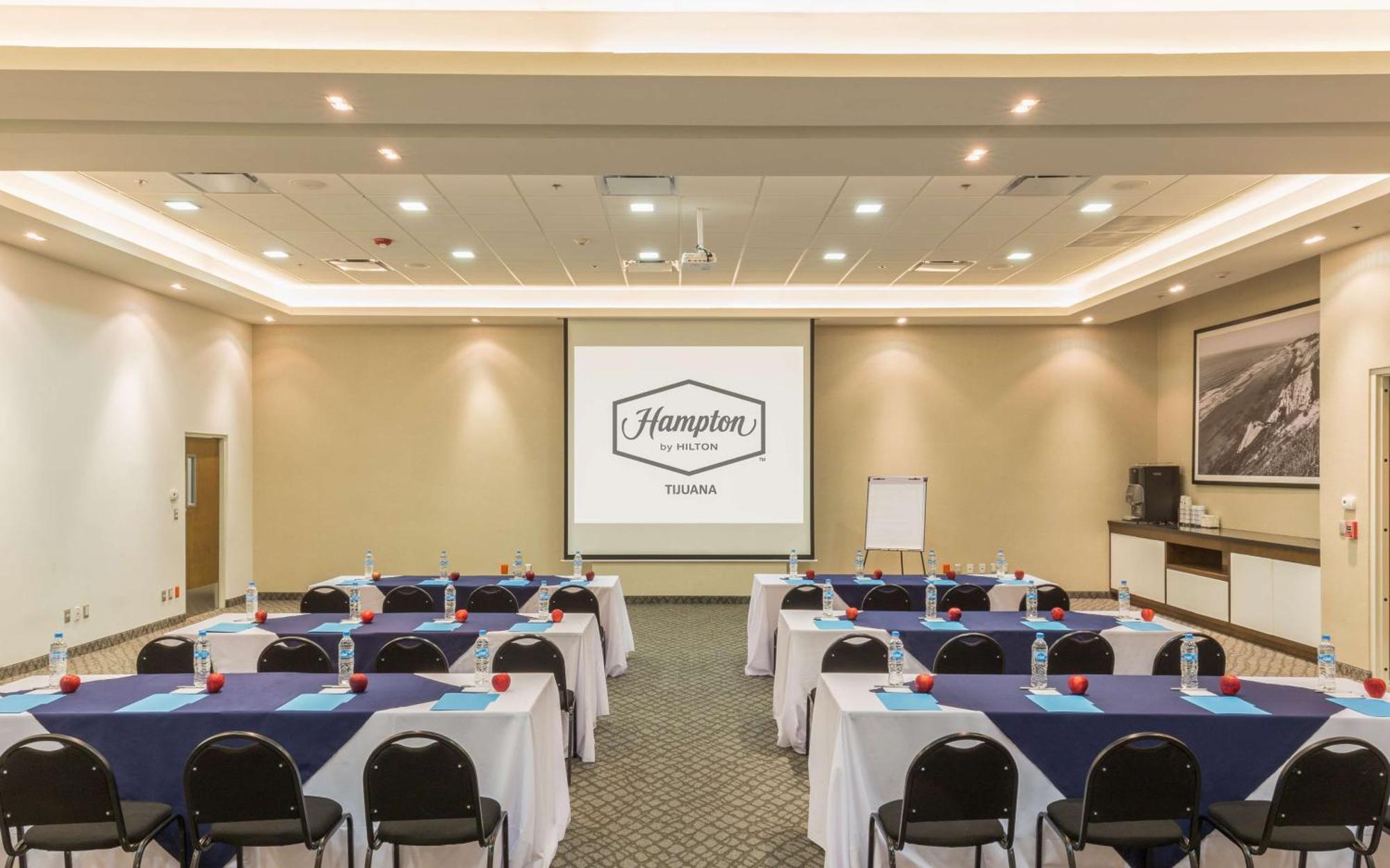 Hampton Inn By Hilton Тихуана Екстериор снимка